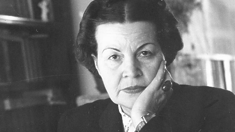 Елисавета Багряна - вечната стихия на българската литература