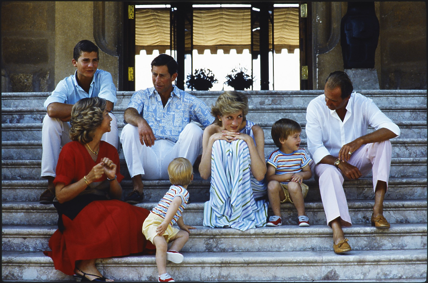 Крал Хуан Карлос отрече да е имал афера с принцеса Даяна в шокиращ разказ