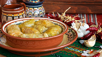 Роден вкус: Традиционни български ястия, които да готвим през есента